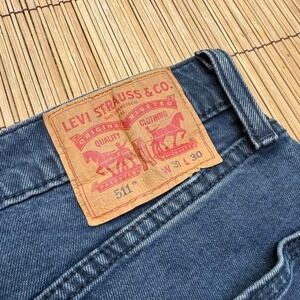 Levis 511 slim fit jeans mens size W30 L30 dark wash waterless sustainable denim